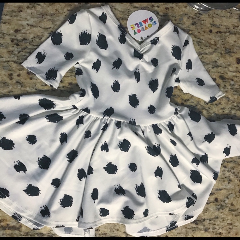 DOT DOT SMILE dress 6-12 months never worn